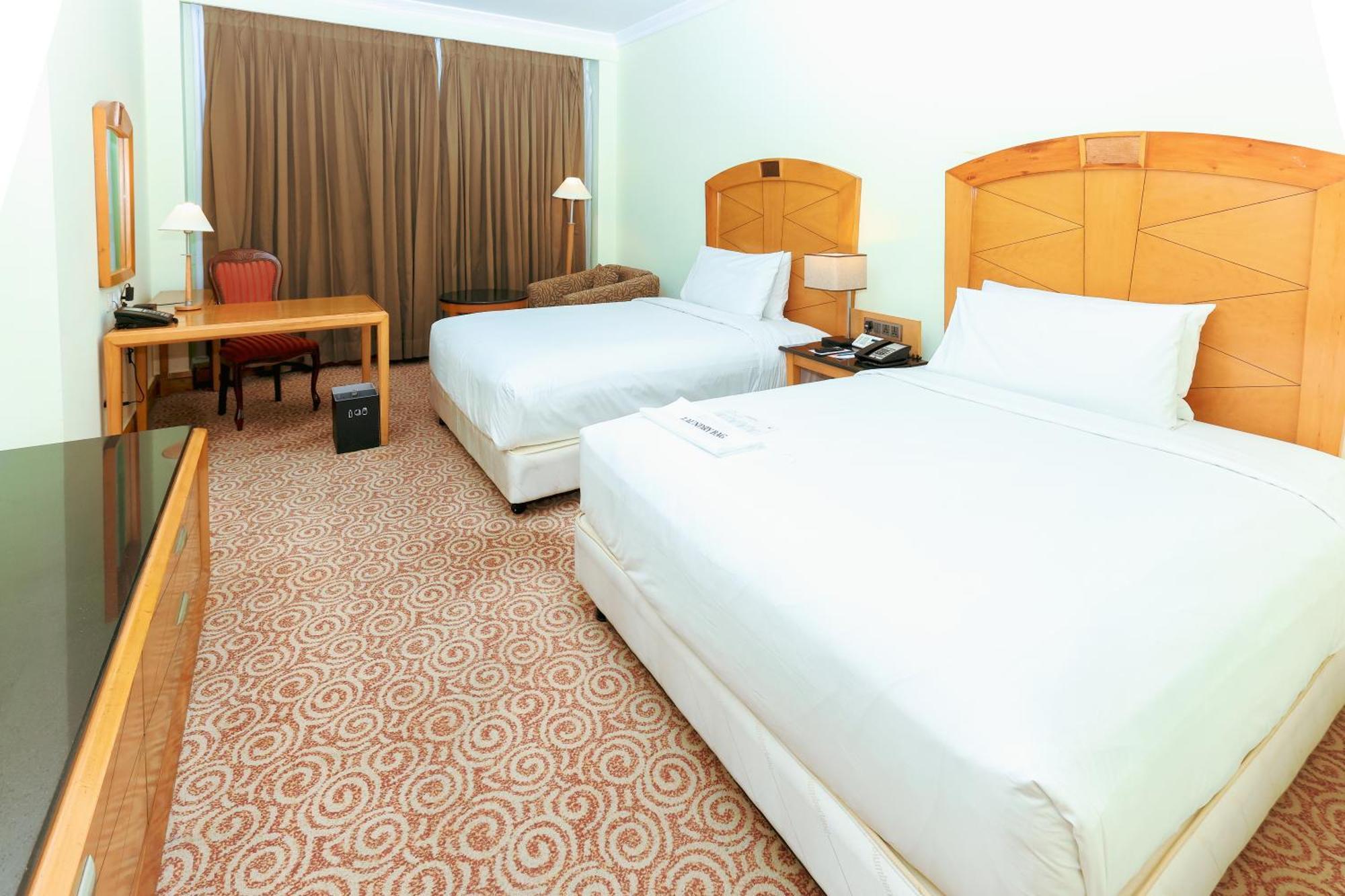 Le Royal Meridien Chennai Exterior photo