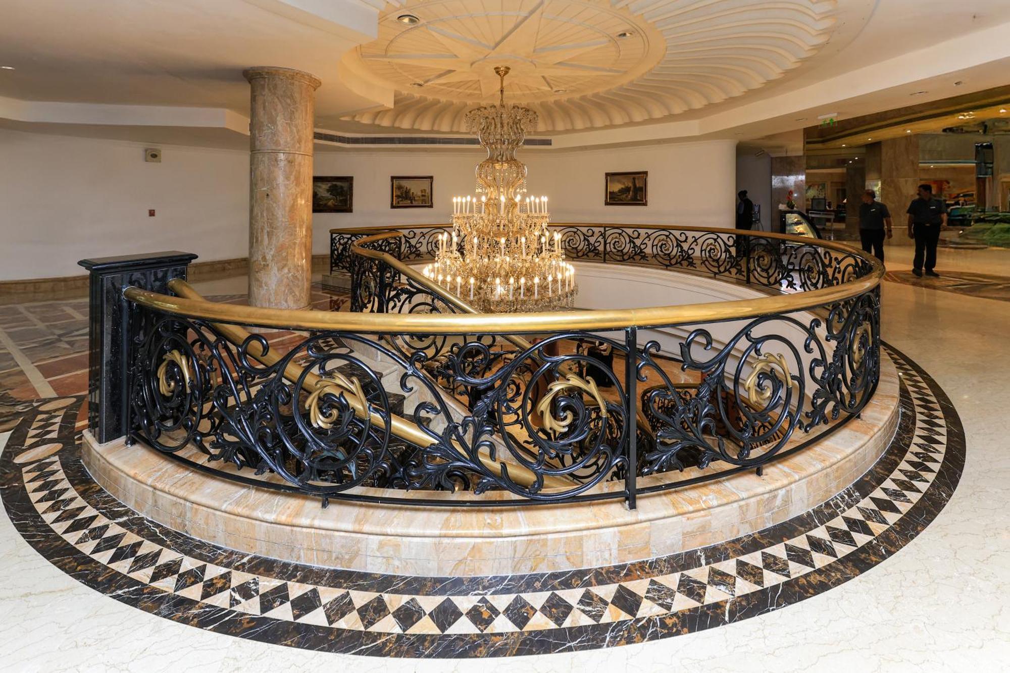 Le Royal Meridien Chennai Exterior photo